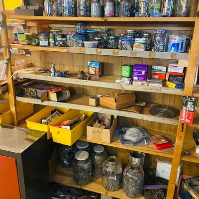 Lot 29: Tools & More