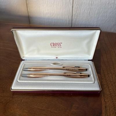 Lot 40 - Cross Pen and Pencil Set 14k gold filled Monogrammed
