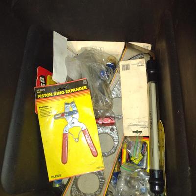 Assorted Automotive Accessories (#35)