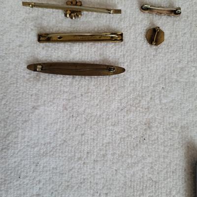 GERMAN MOURNING PINS, BROOCHES & PINS PLUS SLOVAK EARRINGS