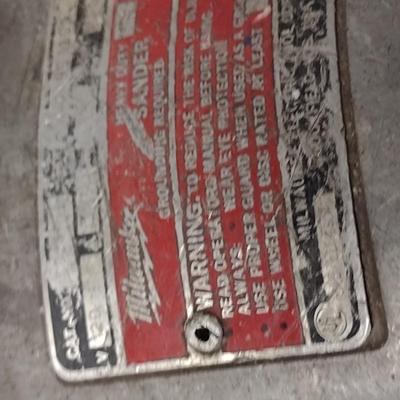 Milwaukee Heavy Duty Sander