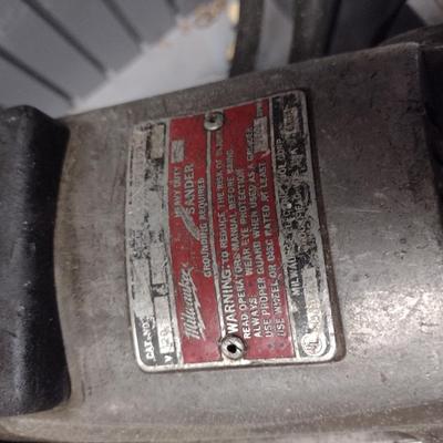 Milwaukee Heavy Duty Sander