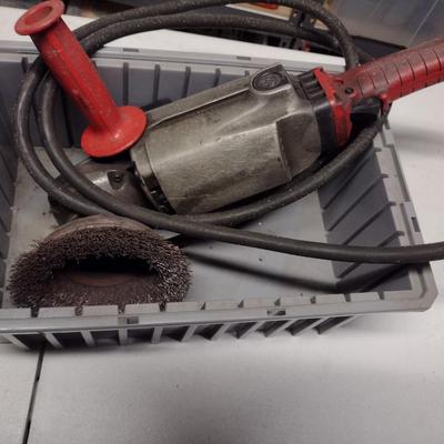 Milwaukee Heavy Duty Sander