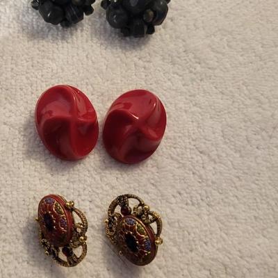 HOBE/VENDOME/BERGERE/GERMANY AND OTHER CLIP ON EARRINGS