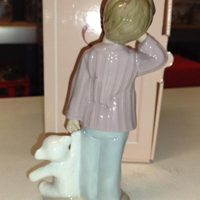 Nao by Lladro Porcelain Figurine- 'Sleepy-Head' (#3)