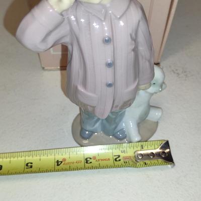Nao by Lladro Porcelain Figurine- 'Sleepy-Head' (#3)
