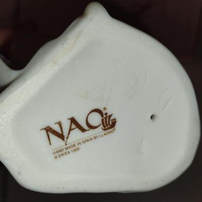 Nao by Lladro Porcelain Figurine- 'How Pretty' (#4)