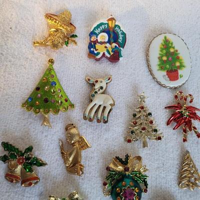 HOLIDAY BROOCHES