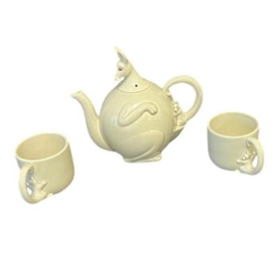 Vintage Fitz & Floyd Kangaroo Teapot and Cups