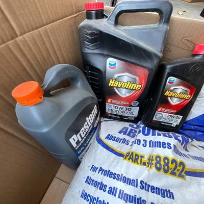 Havoline oil and 25lb absorbent