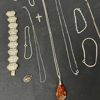 Marked and/or Tested Sterling Silver Jewelry Assortment [50.86g]