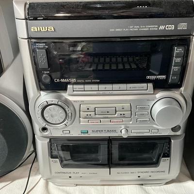 Aiwa Stereo system with surround speaker system