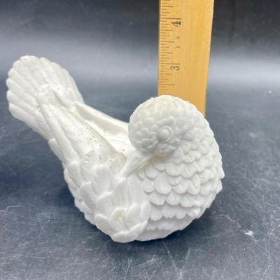 Bird Pair - White Dove Figurines