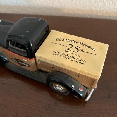 Lot 58 - Collectable Harley Davidson Vintage Truck Bank