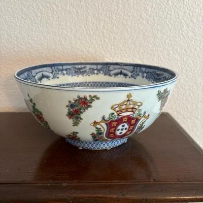 Lot 59 - Vintage Blue and White Porcelain Crown Bowl By Oriental Accent 10"