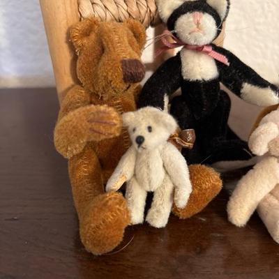 Lot 64 - Miniature Bears, Cat (Some are Boyd's)