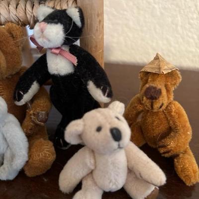 Lot 64 - Miniature Bears, Cat (Some are Boyd's)