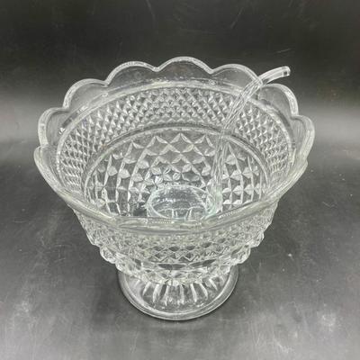 Vintage Clear Pressed Glass Wexford Dessert Pedestal 8” Bowl and Glass Ladle