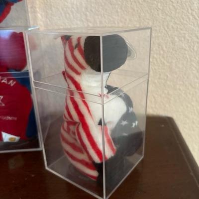 Lot 69 - Beverly Hills Plush "Gore" "Lieberman" and Beanie Babies "Lefty" "Righty"