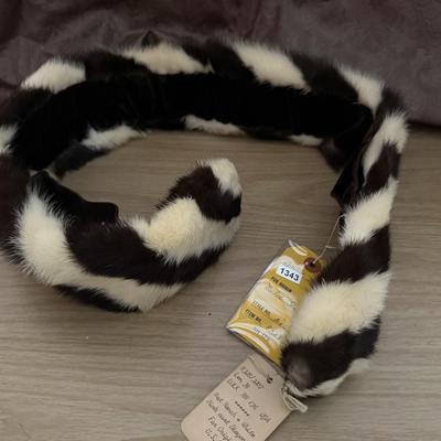 Mink collar