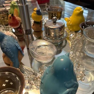 Lot 71 - Round Mirror with Decor for Centerpiece Birds, Candle Holders, Salt and Pepper Shakers