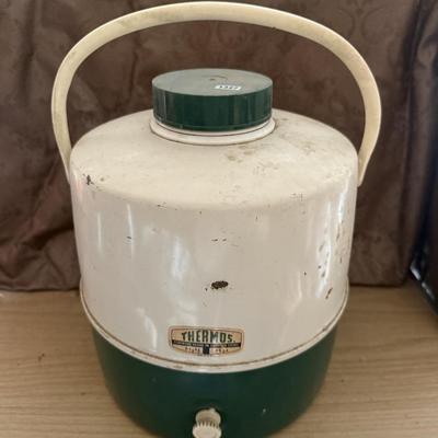 Thermos jug