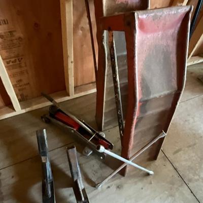 Ramps, jacks, hitches