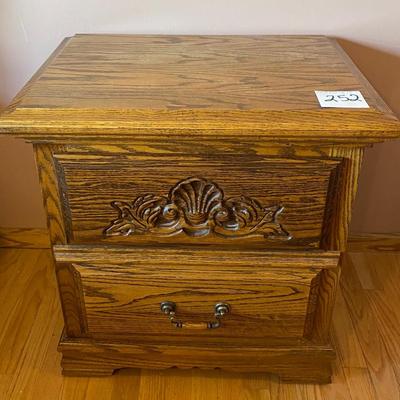 Bebe Night Stand