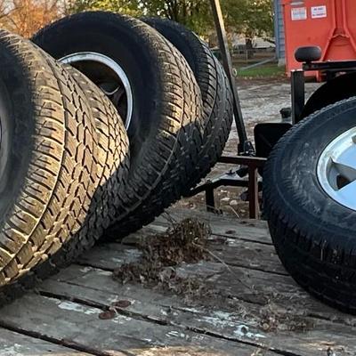 Winter tires, 4 plus spare. 265/70 R16 Stud Pin Winter X5i