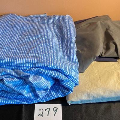 Queen sheet Set and More