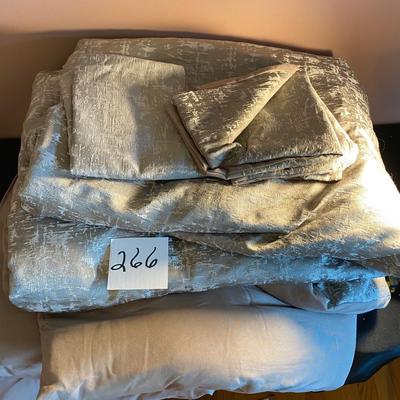Comforter and Pillow Shams