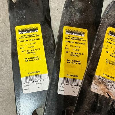 Predator2 John Deer mowing blades 62in cut