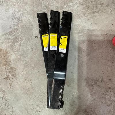Predator2 John Deer mowing blades 62in cut
