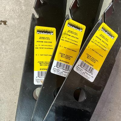 Predator2 John Deer mowing blades 54in cut