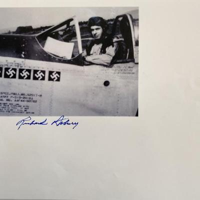 WW2 ace Richard Asbury signed photo