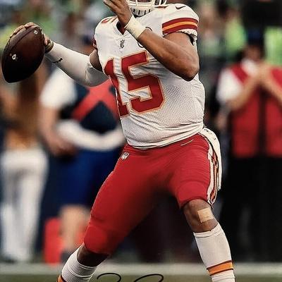 Kansas City Chiefs Patrick Mahomes signed photo