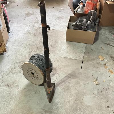 Wire and sludge hammer