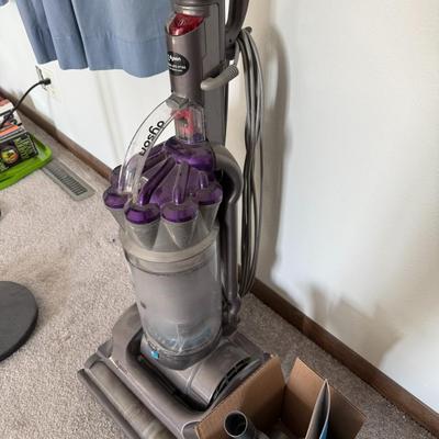 Dyson Vacuum Cleaner