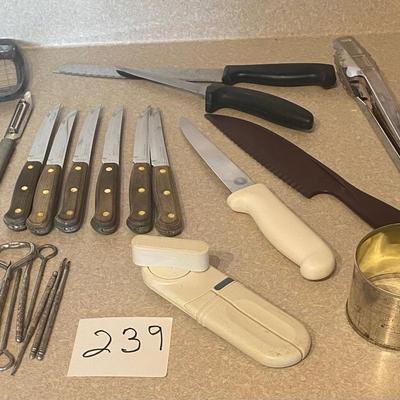 Knife Lot