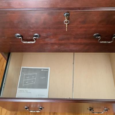 Wooden Sauder lateral filing cabinet, 2 drawer with key 30"H 30"L 20"W