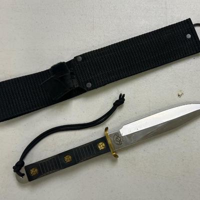E.K. Commando Survival Knife