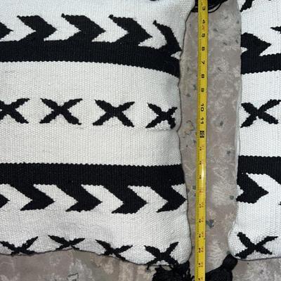 Loloi down comforter accent pillows