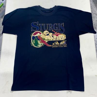 2001 Sturgis Motorcycle Rally Tee Shirt