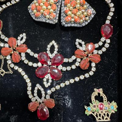 Vintage costume jewelry lot #5 - coral, rhinestone, Czech