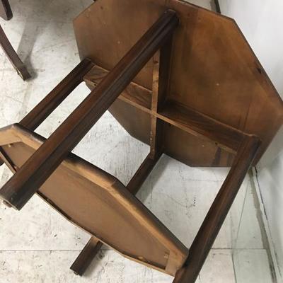 Mid-Century octogon end table MCM. Lot#