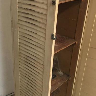 Primative cupboard pine, shabby chic. Lot# 