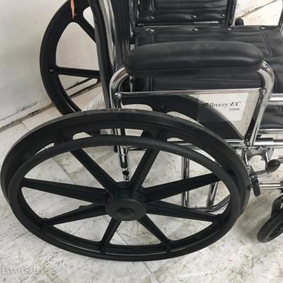 Wheelchair Breezy EC 2000, like new. Lot#