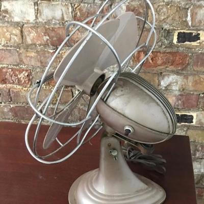 Vintage 1950's Westinghouse Fan 12