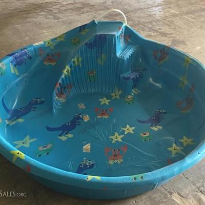 Large Plastic Kid's Pool 6'+ Lot#