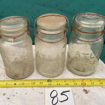 Vintage Atlas Quart Jar Lot